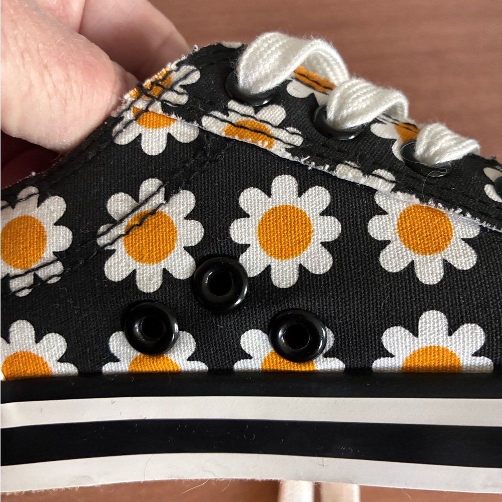 Rocket dog floral sneakers size 6.5 HTF - Picture 11 of 14